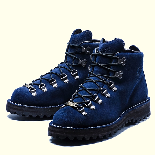 ダナー マウンテンライト オイルドボブ 33520 NAVY SUEDE DANNER