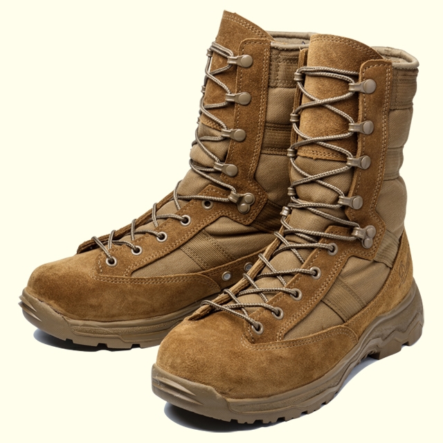 Danner 53221 RECKONING''8 5732220001 COYOTE