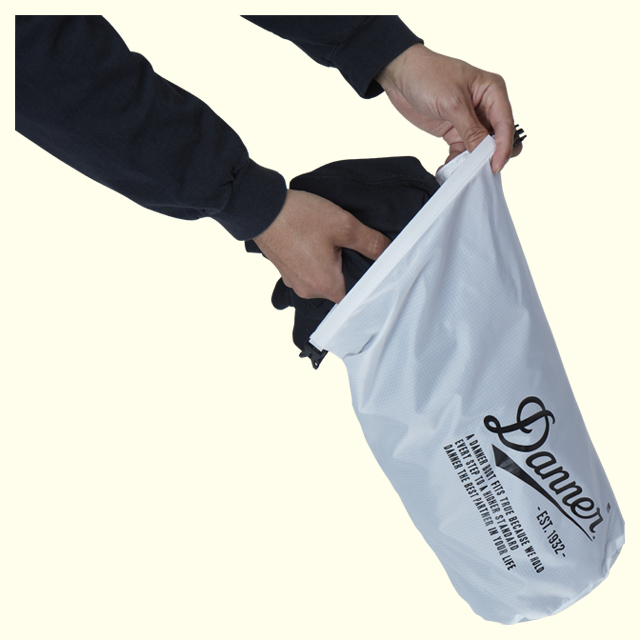 M Danner Stuff Bag(4L)(フリー WHITE): GOOD PRICEWHITE&ホワイツ 