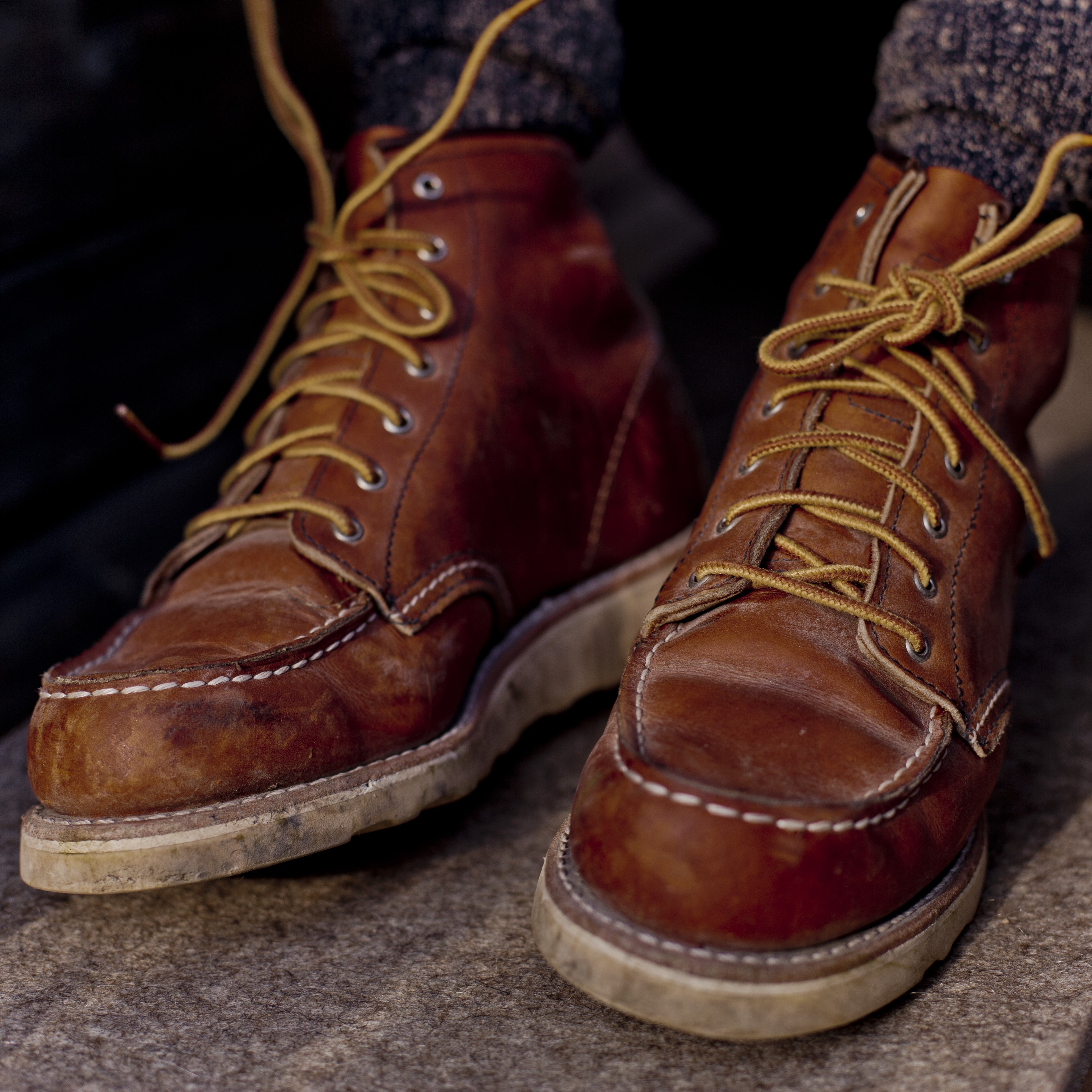 REDWING W'S 6' CLASSIC MOC(5H(22.5cm) ORO LEGACY): Red Wing Shoes ...