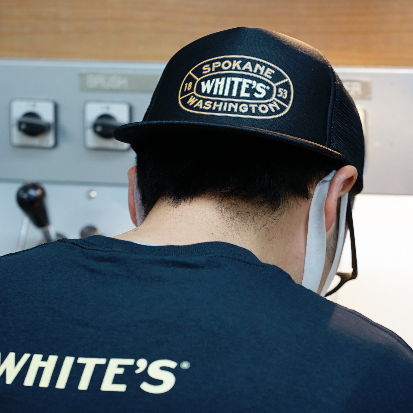 White's MESH CAP