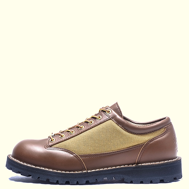 《新品! 超特価!》Danner MontainLight ブラウン 27.5danner