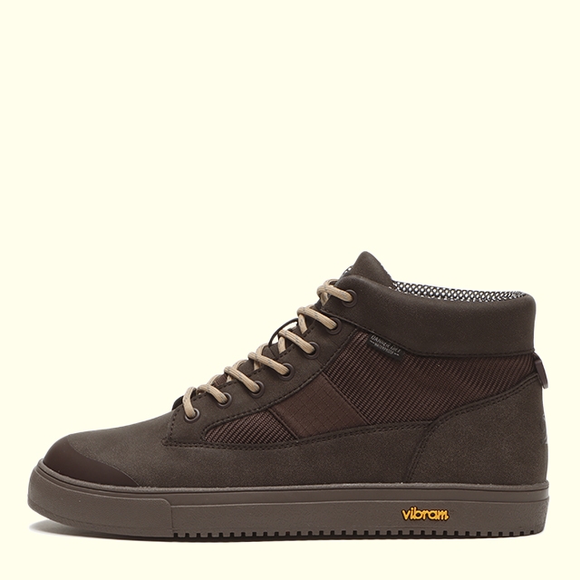 ダナーシューズ！きれい！お買得‼️ Danner（ダナー）】伝統的なデザインと機能性が魅力の一足
