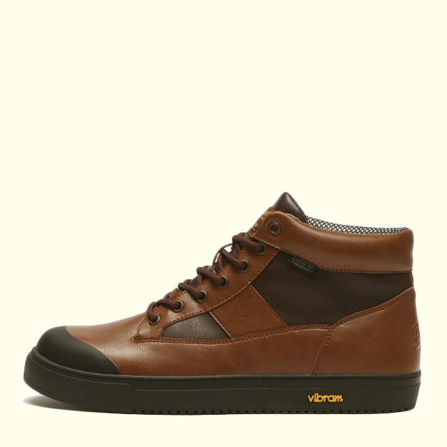 �yDanner�zD125500 GLACIER