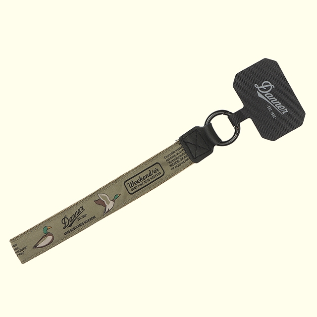 �yDANNER�zSTRAP