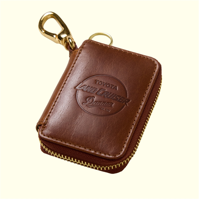 �yDanner × LAND CRUISER�zCircle Logo Keycase
